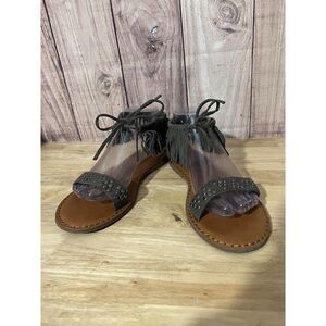 AEO American Eagle Outfitters Ankle Gray Fringe Sandals Size 8